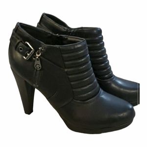 Heeled ankle booties